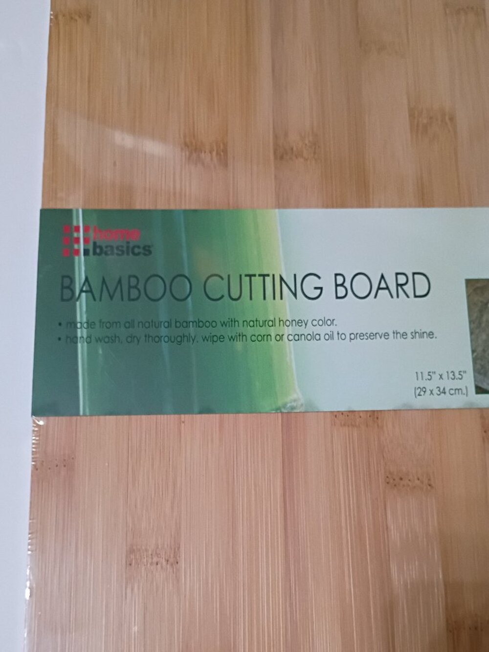 Home Basics Bamboo cutting board 11.5" x 13.5" NEW - Picture 3 of 6